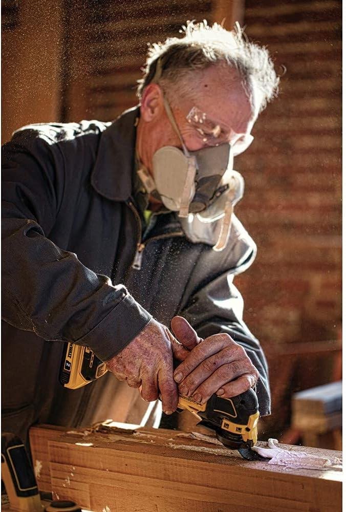 DEWALT DCS354B Oscillating Saw Review:‌ Our Shop Fit?