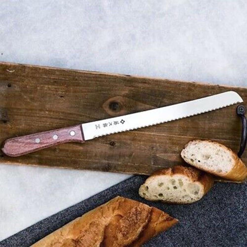 Tojiro Bread Knife Saw Review: Right for Our Shop?