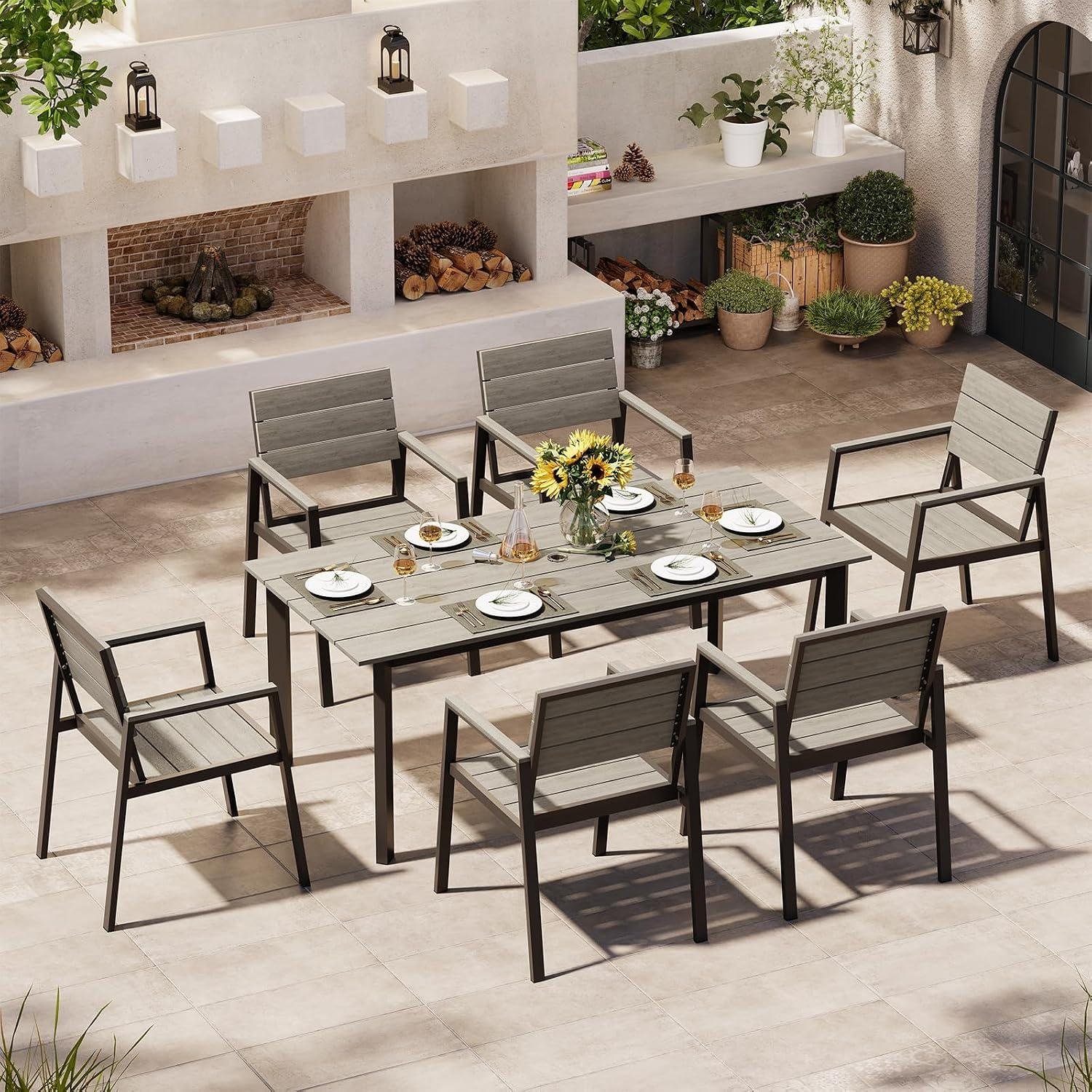My Take on This Aluminum-HDPs Patio Dining Table